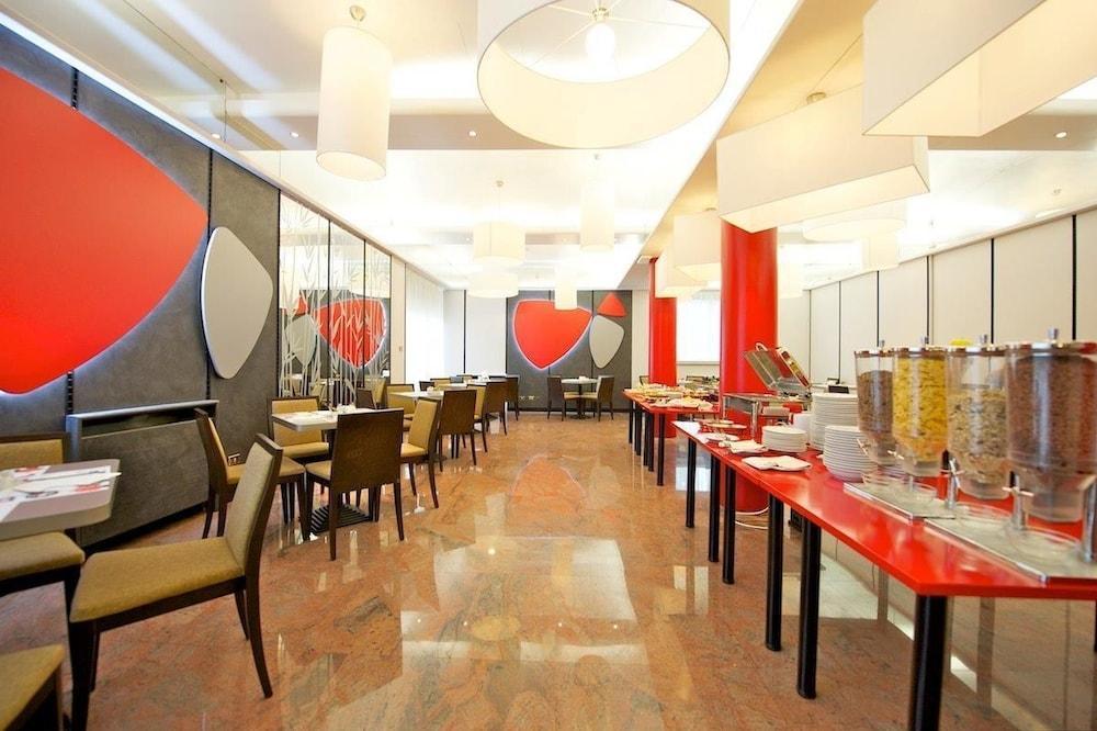 Ibis Styles Parma Toscanini Екстериор снимка