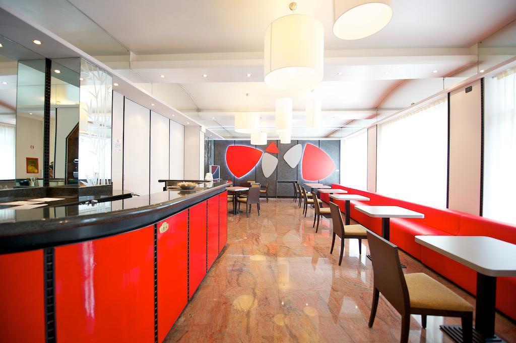 Ibis Styles Parma Toscanini Екстериор снимка