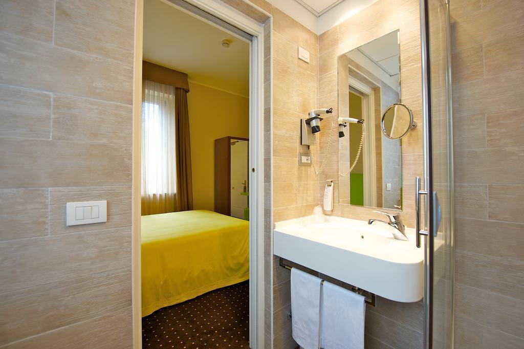Ibis Styles Parma Toscanini Екстериор снимка