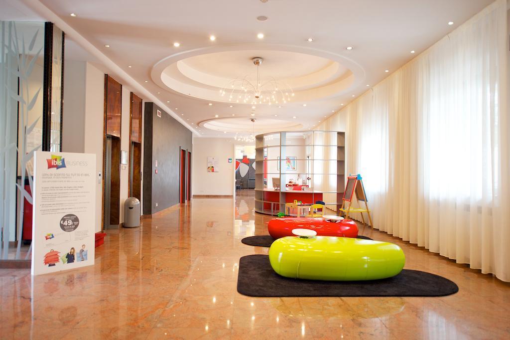 Ibis Styles Parma Toscanini Екстериор снимка