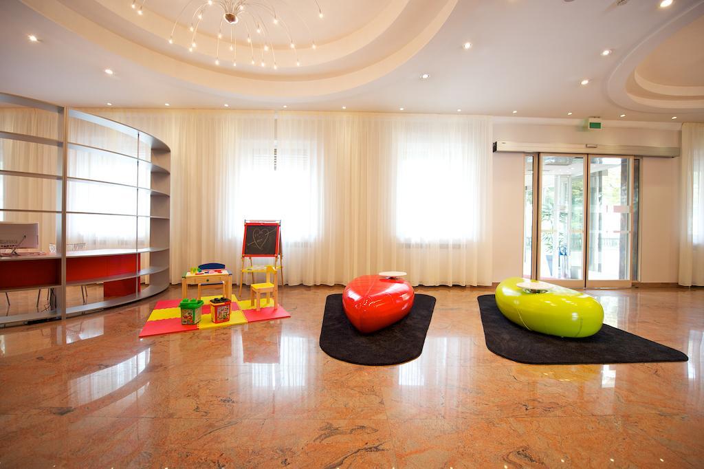 Ibis Styles Parma Toscanini Екстериор снимка