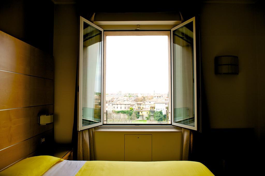 Ibis Styles Parma Toscanini Екстериор снимка