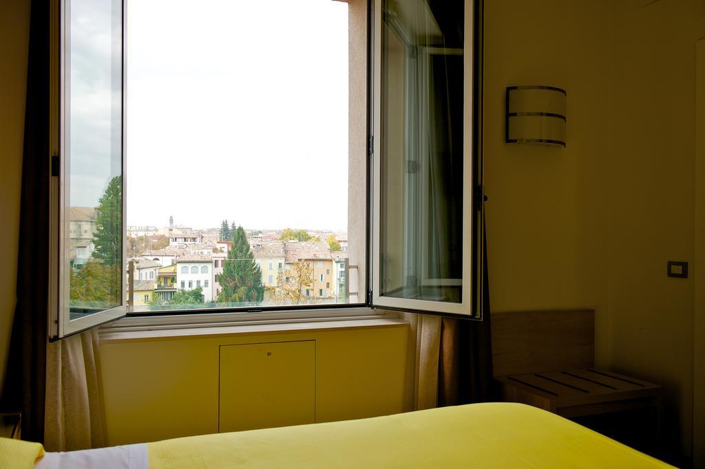 Ibis Styles Parma Toscanini Екстериор снимка