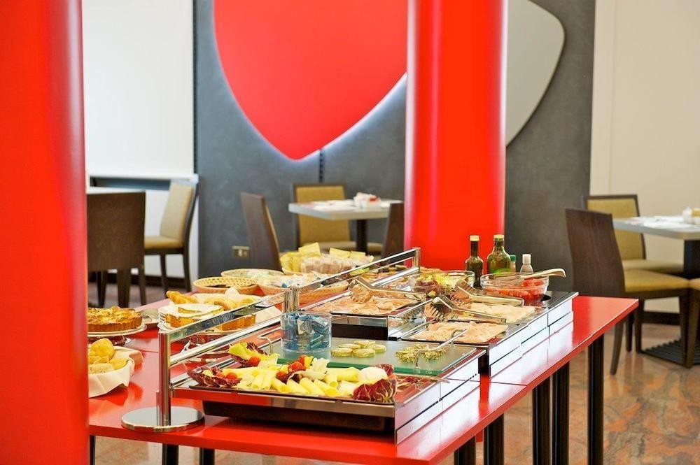 Ibis Styles Parma Toscanini Екстериор снимка