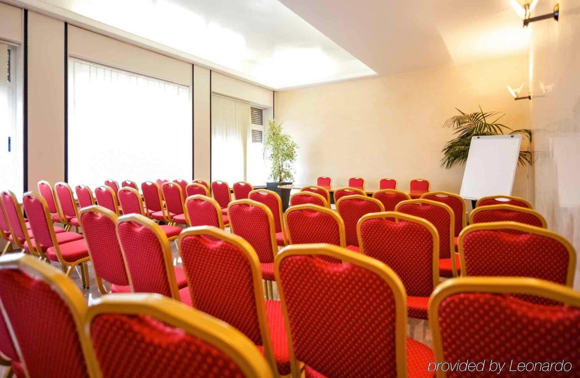 Ibis Styles Parma Toscanini Екстериор снимка